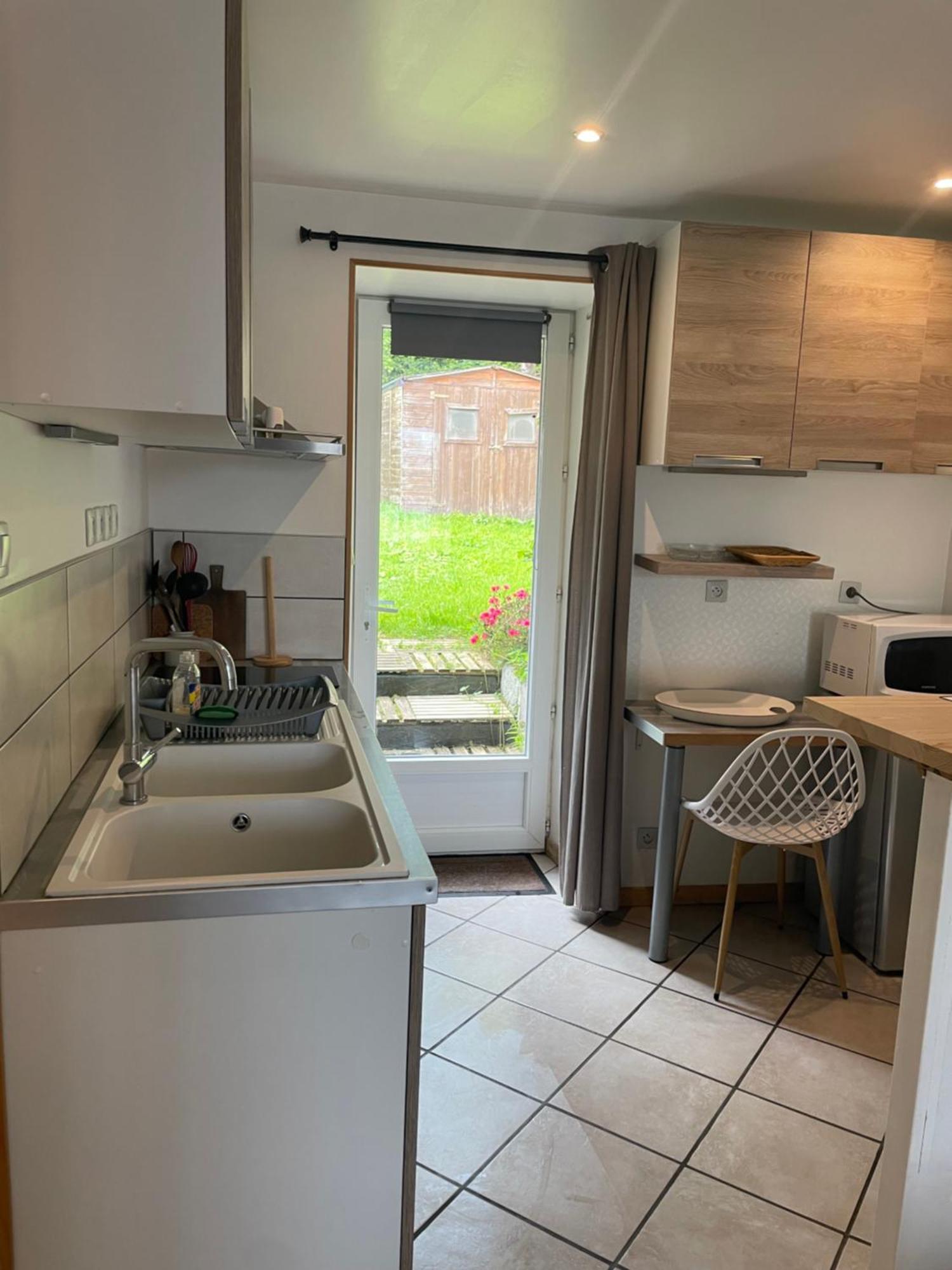 Apartment Independant Avec Jardin Privatif *