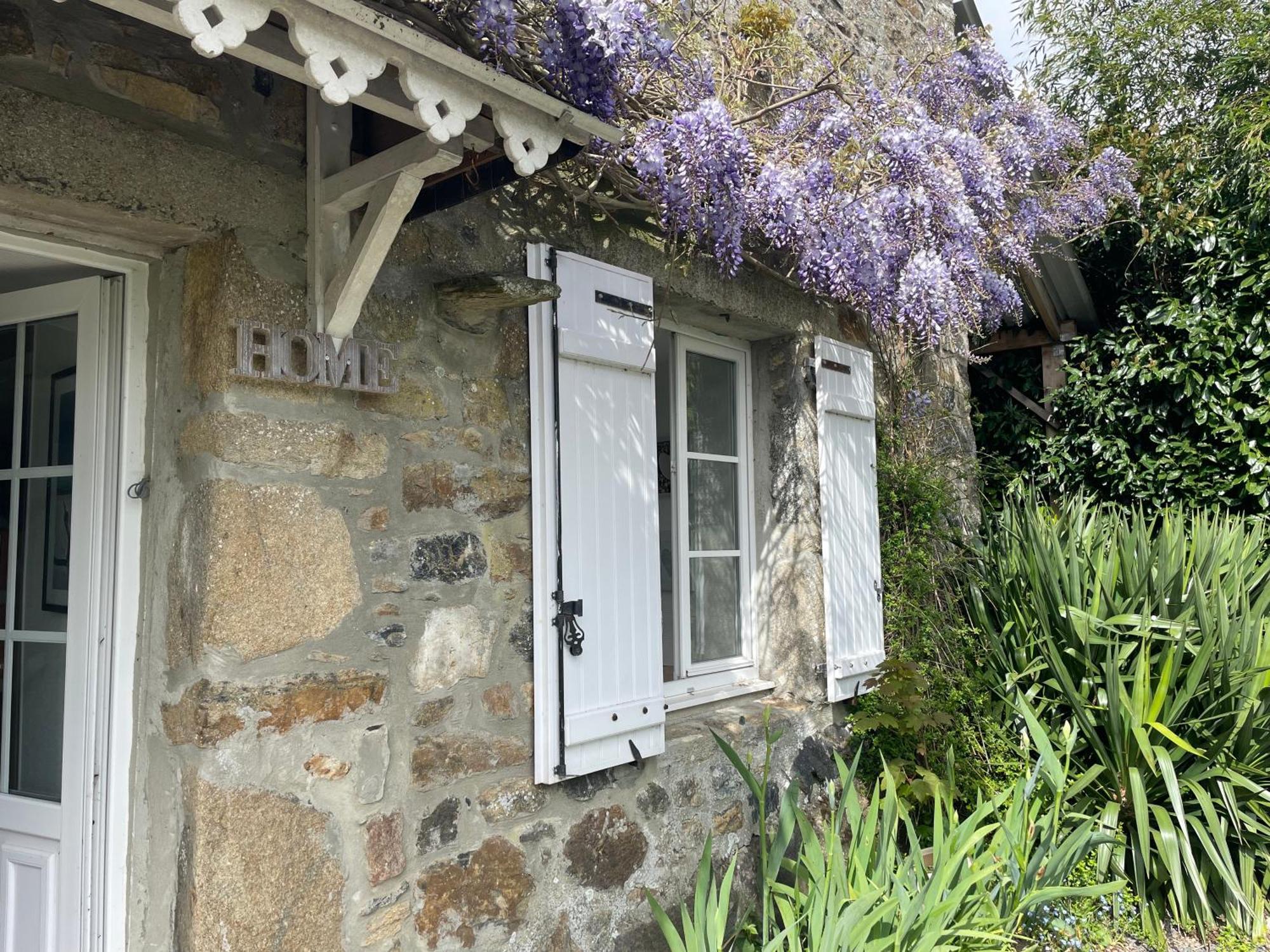 Apartment Independant Avec Jardin Privatif Le Lorey